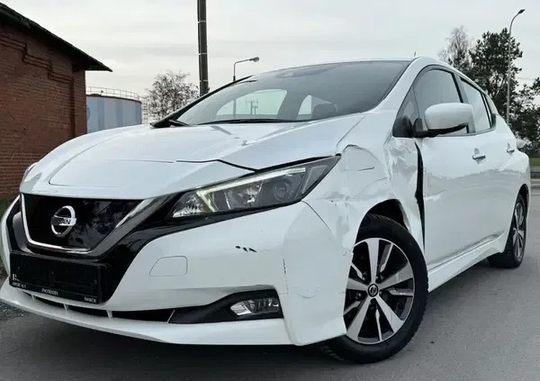 Nissan Leaf cena 46999 przebieg: 106000, rok produkcji 2019 z Tarnobrzeg małe 497